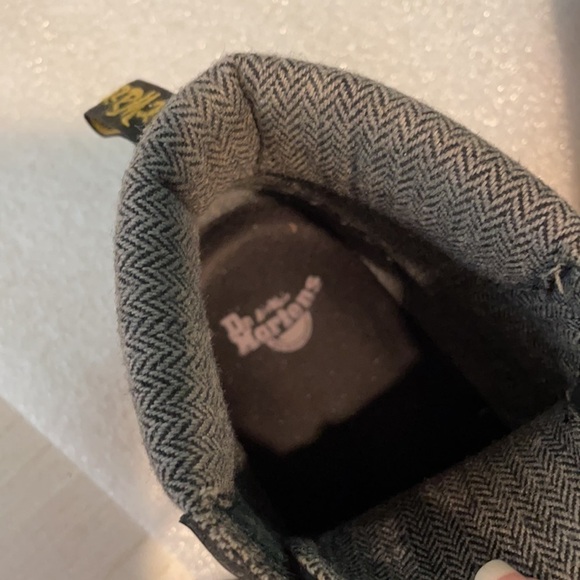 Dr Martens Maelly black leather with padded collar Maelly sneaker boots lace-up - Picture 12 of 12